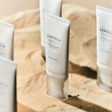 ضد آفتاب تون آپ سنتلا ماداگاسکار اسکین 1004 حجم 50 میل thumbnail