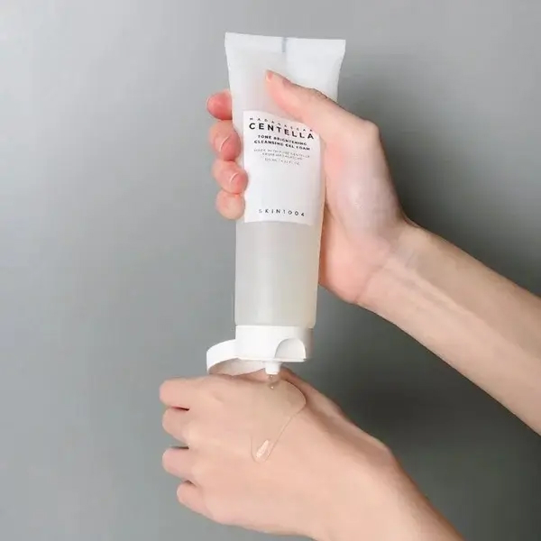 ژل شستشوی روشن کننده اسکین تون 1004 حجم 125 میل